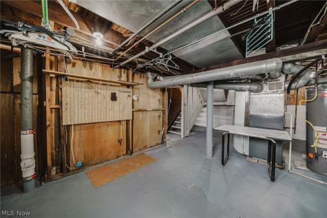 13509 Alvin Avenue Garfield Heights OH 44105