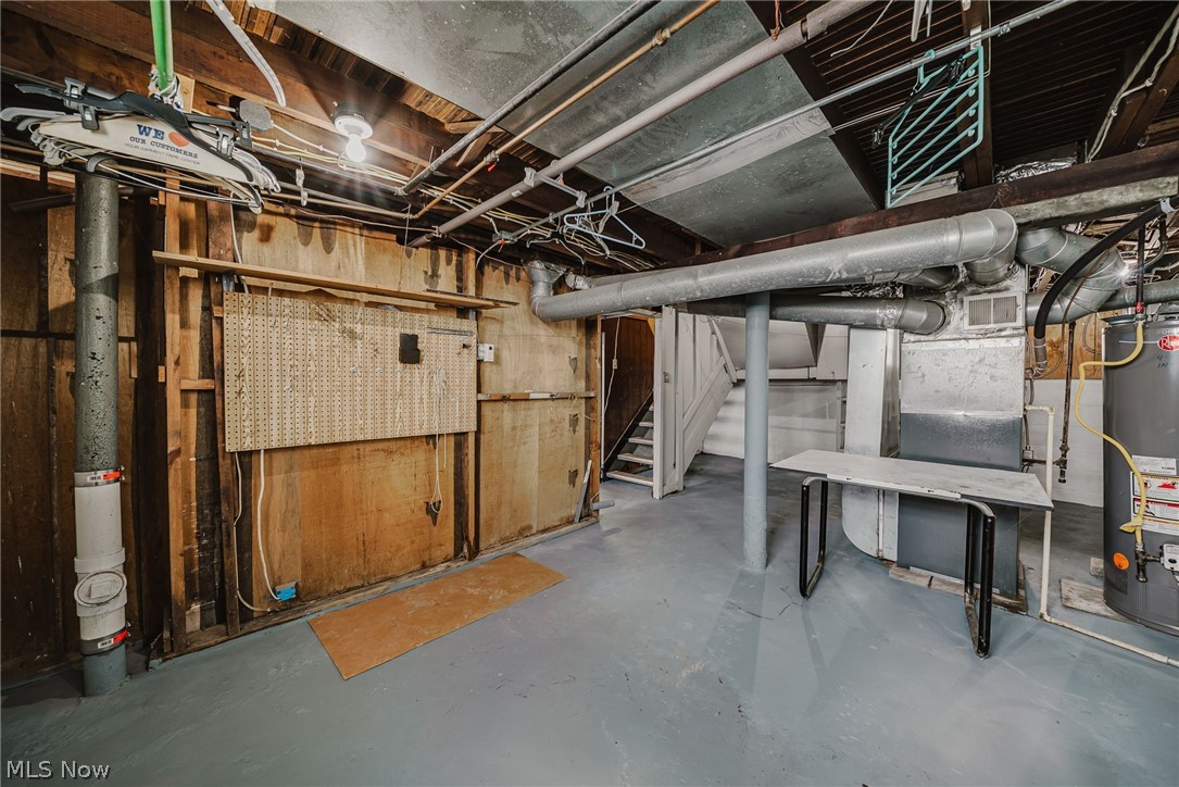 13509 Alvin Avenue Garfield Heights OH 44105