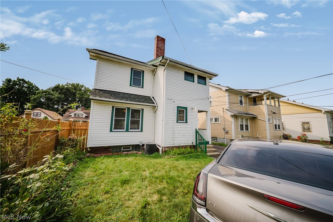 13509 Alvin Avenue Garfield Heights OH 44105