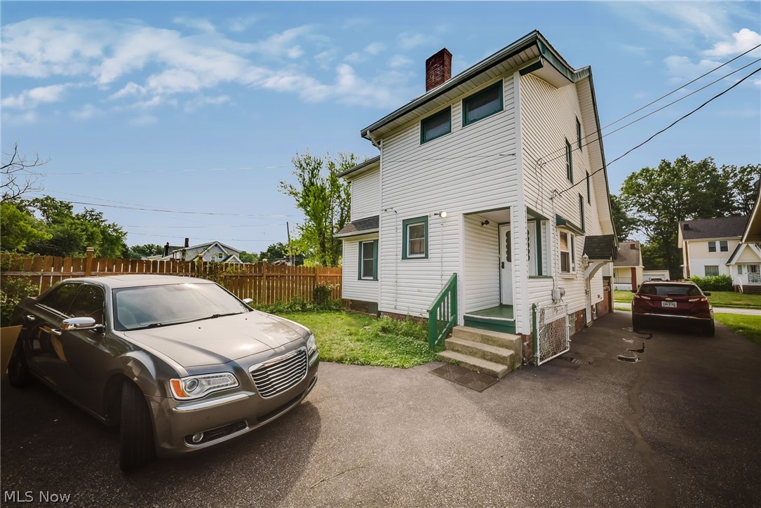 13509 Alvin Avenue Garfield Heights OH 44105