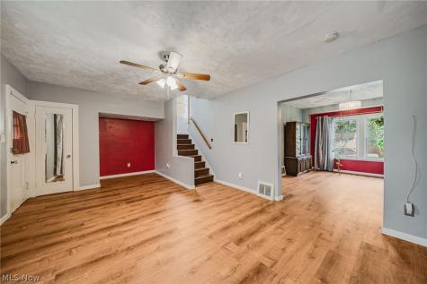 13509 Alvin Avenue Garfield Heights OH 44105