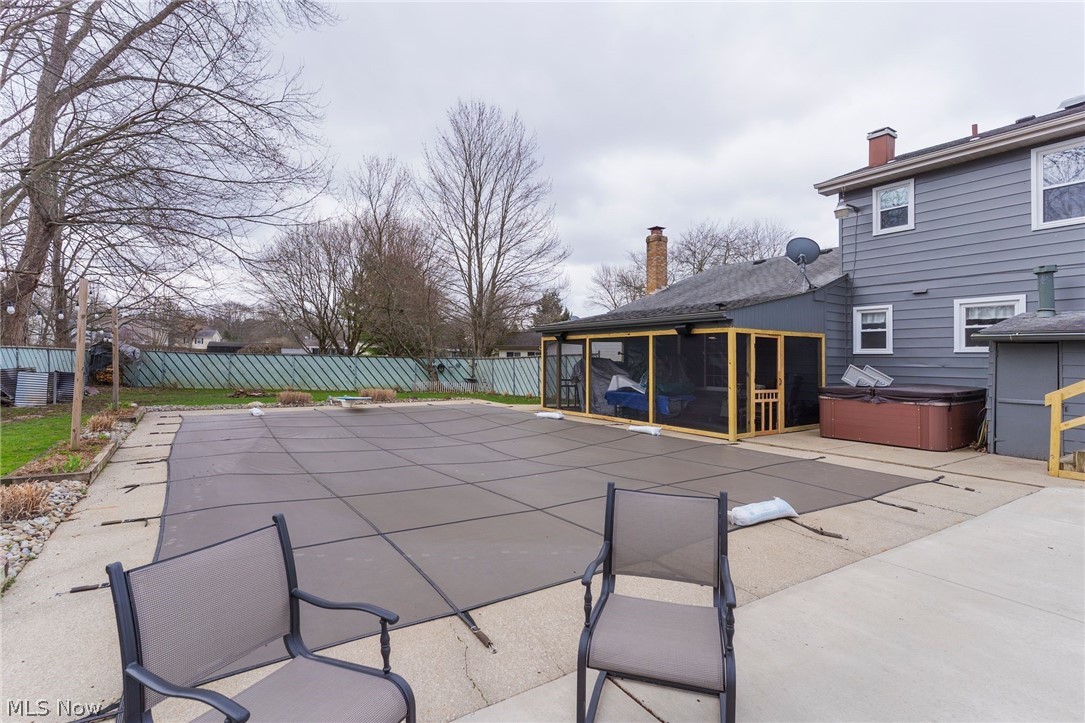 545 Meadowland Court Hubbard OH 44425