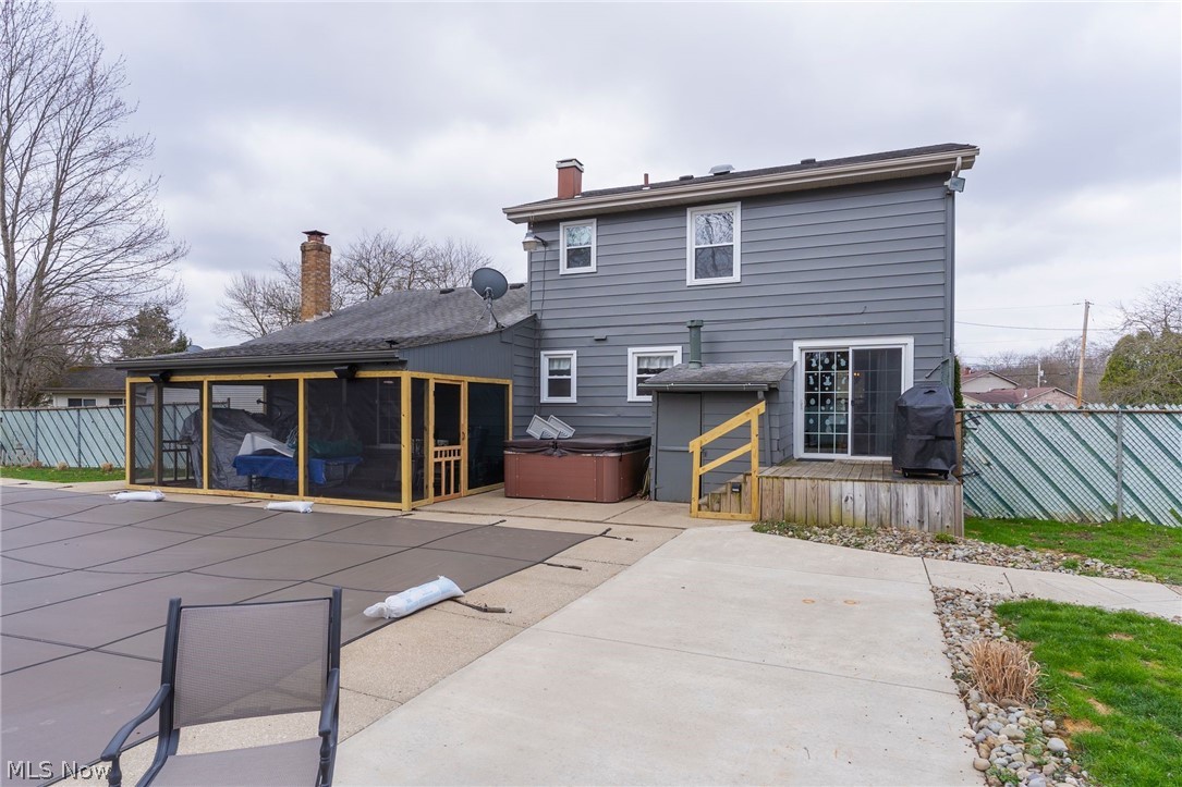 545 Meadowland Court Hubbard OH 44425