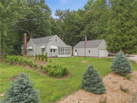 7676 Justus Avenue SW Navarre OH 44662