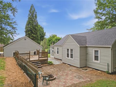 7676 Justus Avenue SW Navarre OH 44662