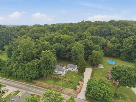 7676 Justus Avenue SW Navarre OH 44662