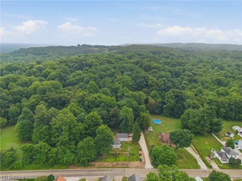 7676 Justus Avenue SW Navarre OH 44662