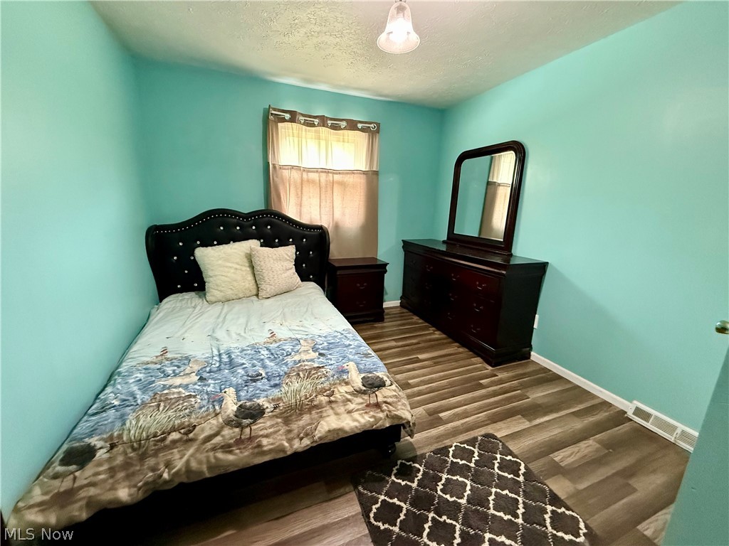 831 N Crestline Street Crestline OH 44827