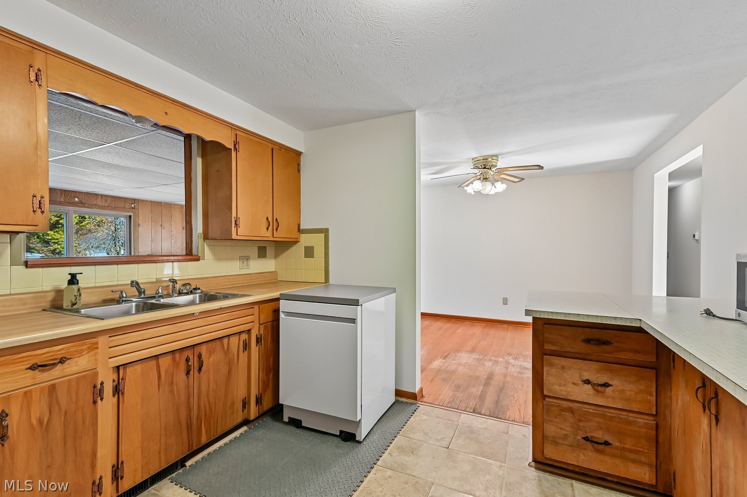11813 Clinton Road Doylestown OH 44230