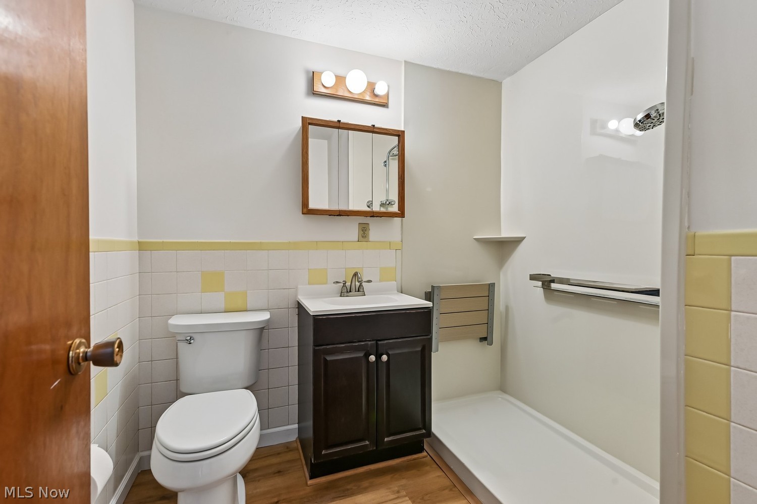 11813 Clinton Road Doylestown OH 44230