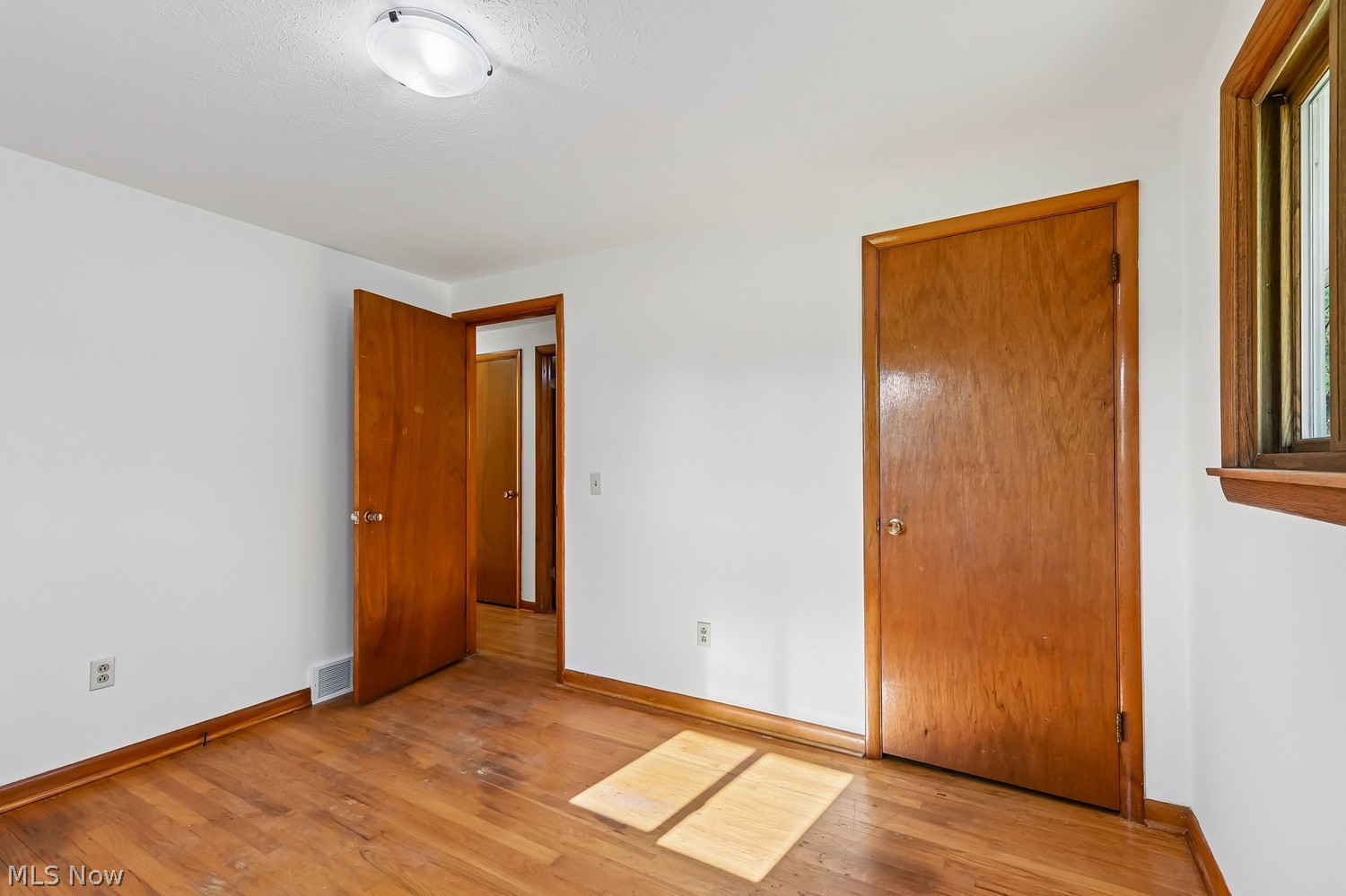 11813 Clinton Road Doylestown OH 44230