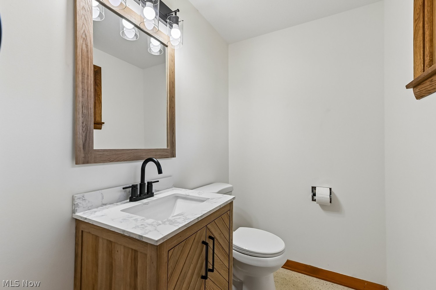 11813 Clinton Road Doylestown OH 44230