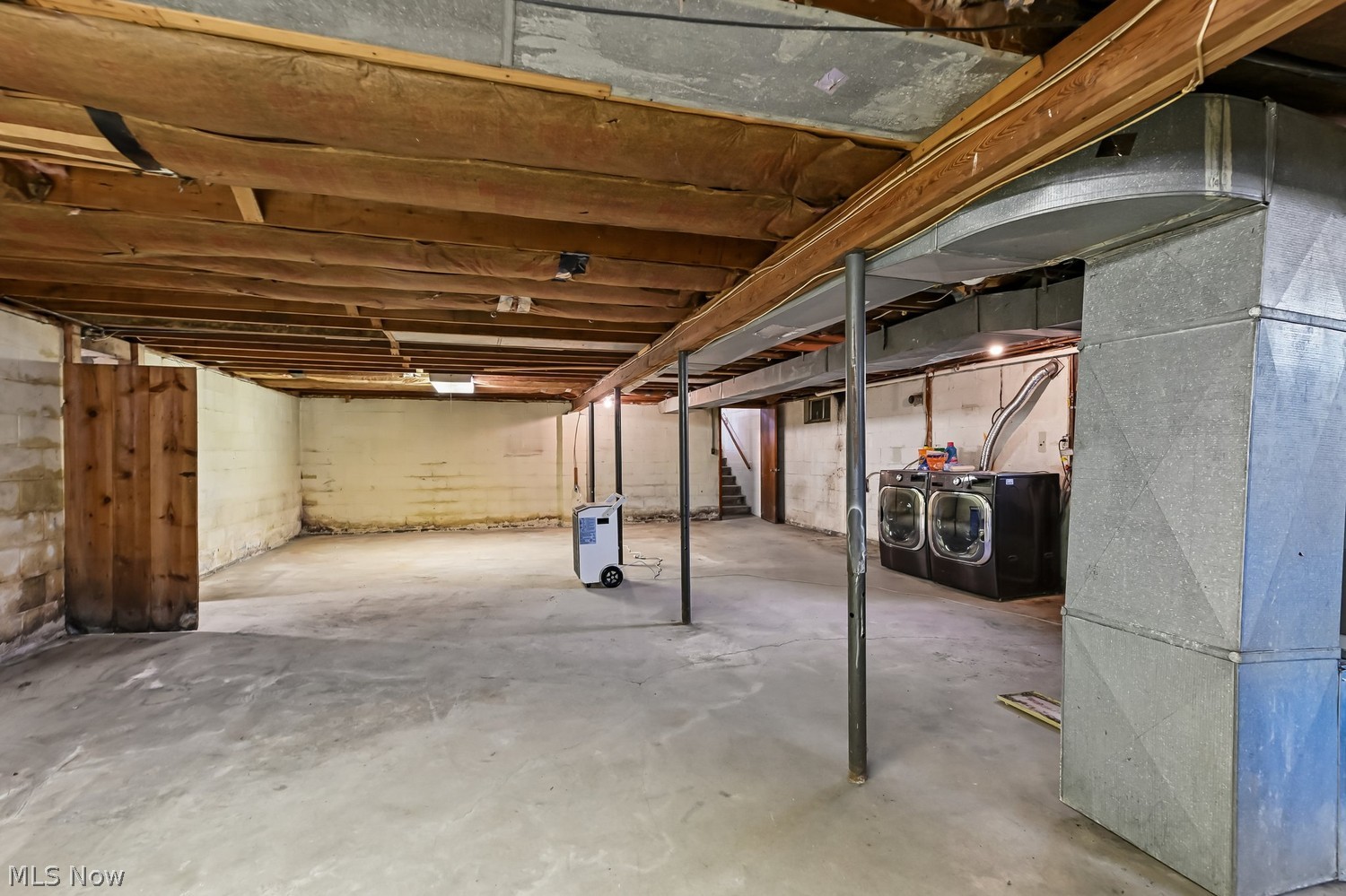 11813 Clinton Road Doylestown OH 44230