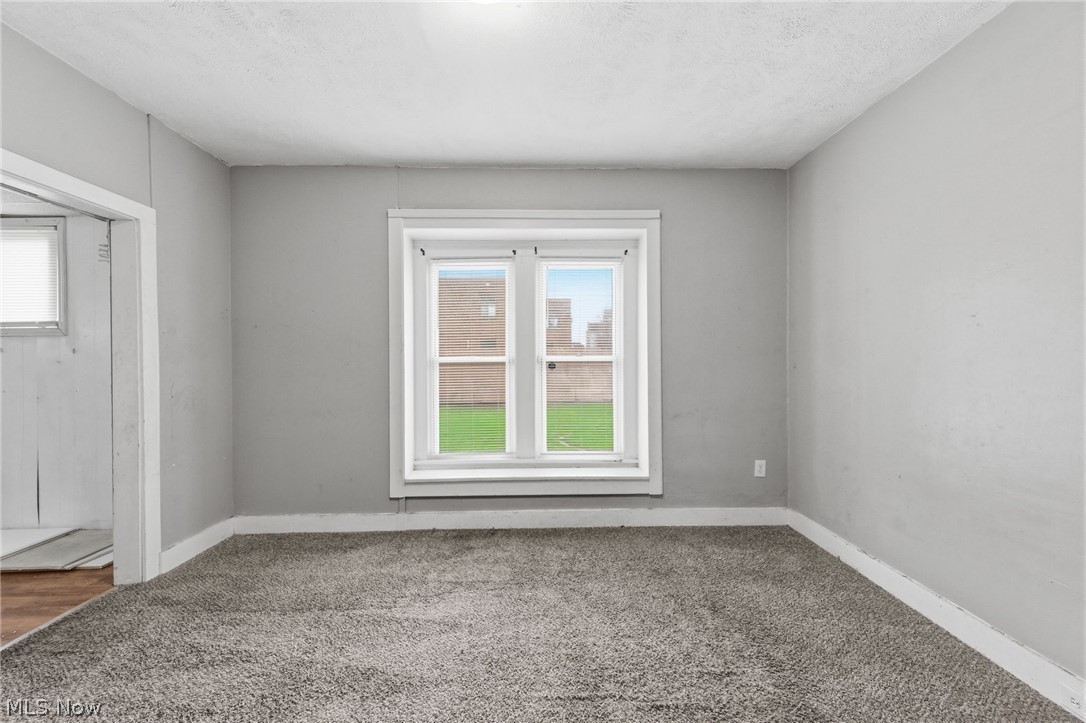 244 Power Street Akron OH 44304
