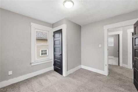 244 Power Street Akron OH 44304