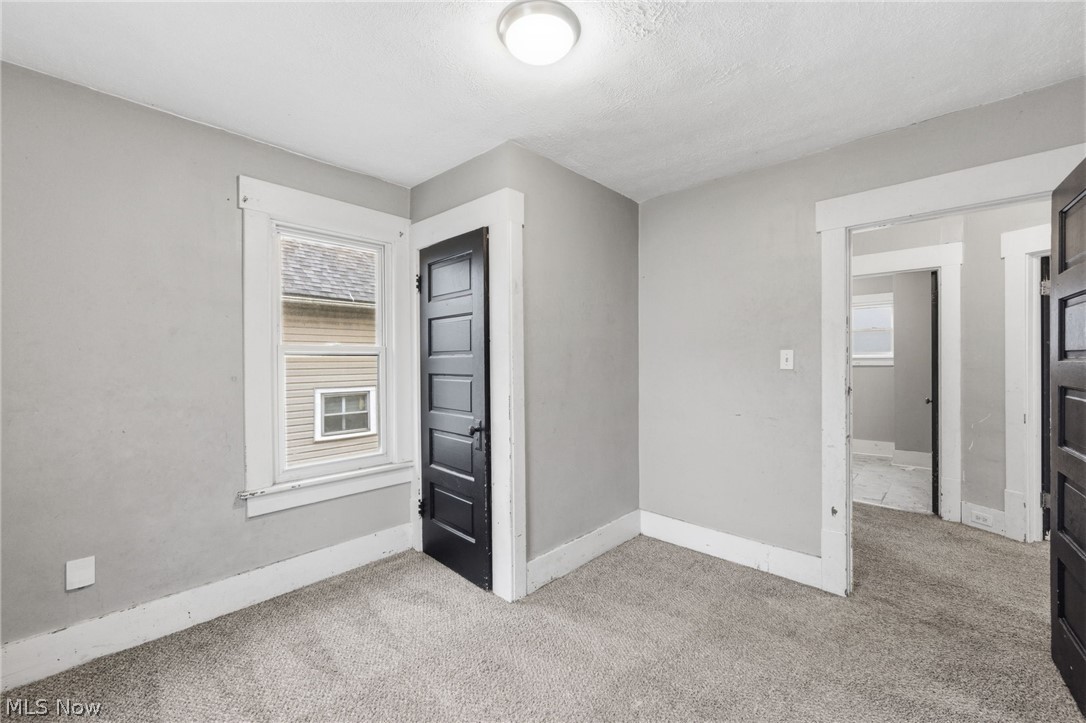 244 Power Street Akron OH 44304