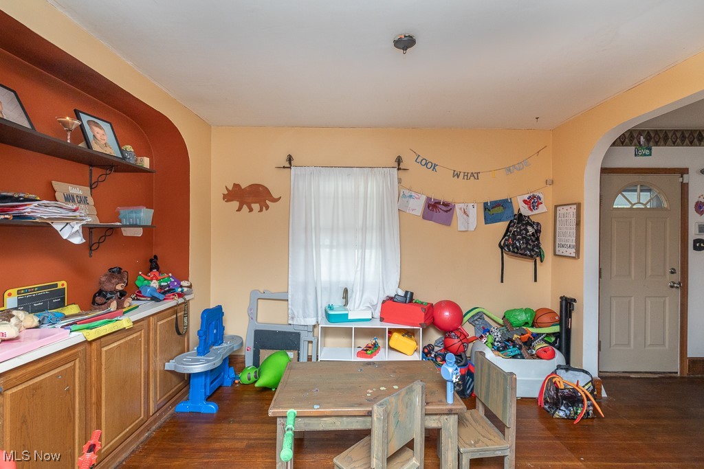 1251 Sawyer Avenue Akron OH 44310