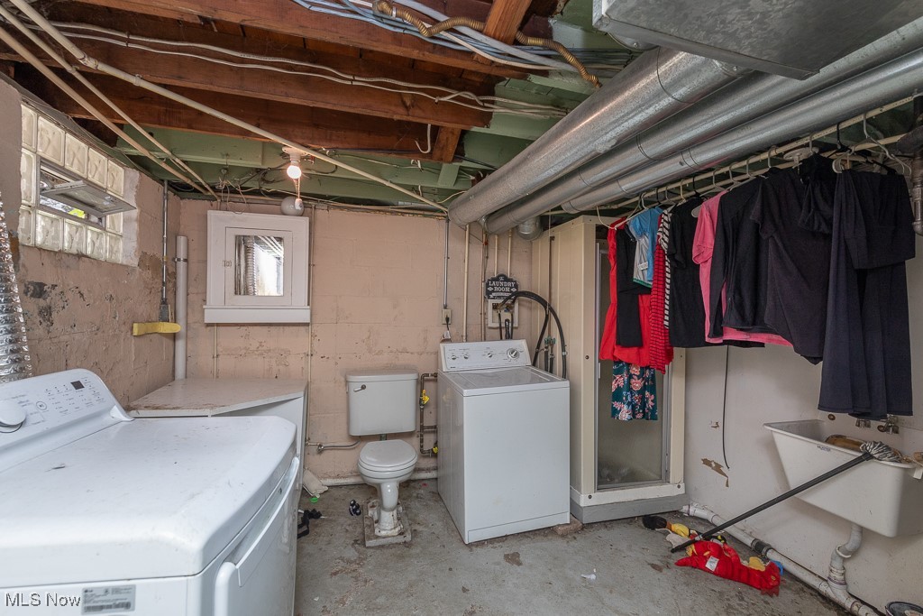 1251 Sawyer Avenue Akron OH 44310