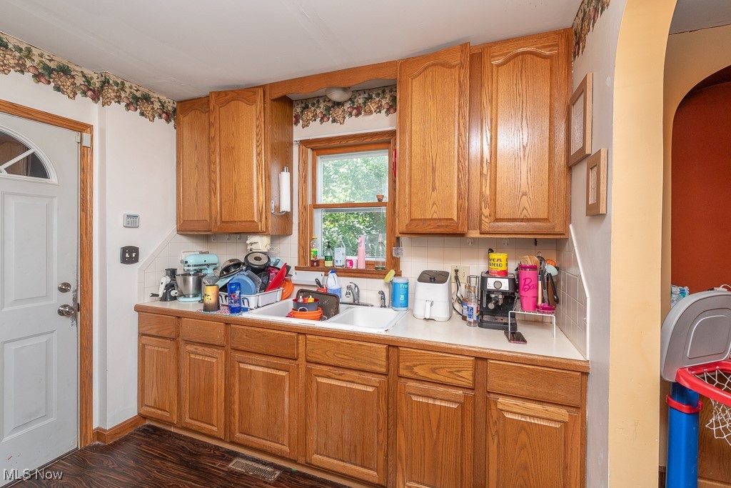 1251 Sawyer Avenue Akron OH 44310