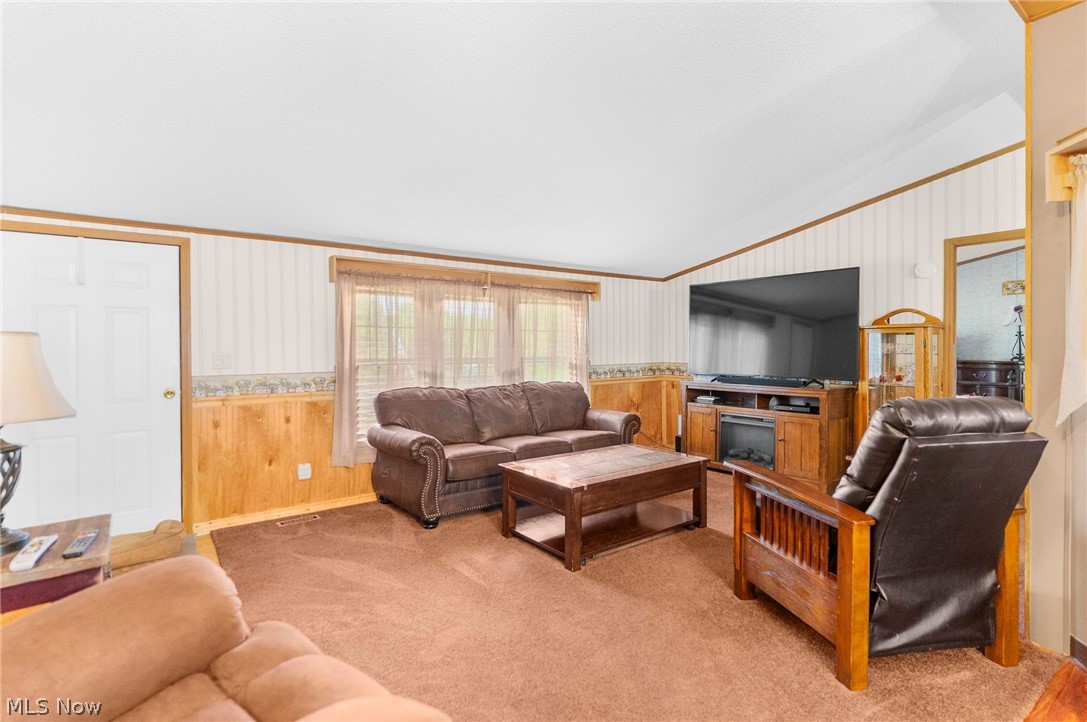 8445 Salem Unity Road Salem OH 44460