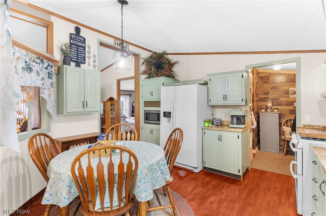 8445 Salem Unity Road Salem OH 44460