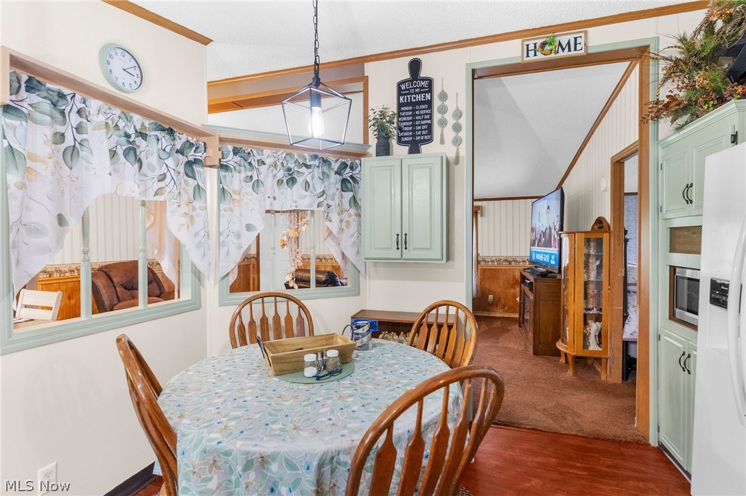 8445 Salem Unity Road Salem OH 44460