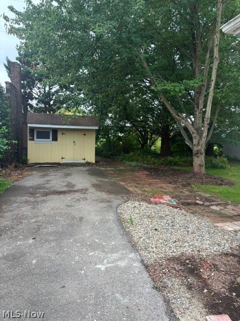 18061 Derr Avenue Beloit OH 44609