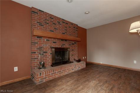 6372 Clearair Drive Mentor OH 44060