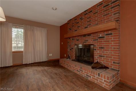 6372 Clearair Drive Mentor OH 44060