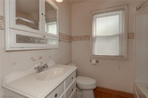 6372 Clearair Drive Mentor OH 44060