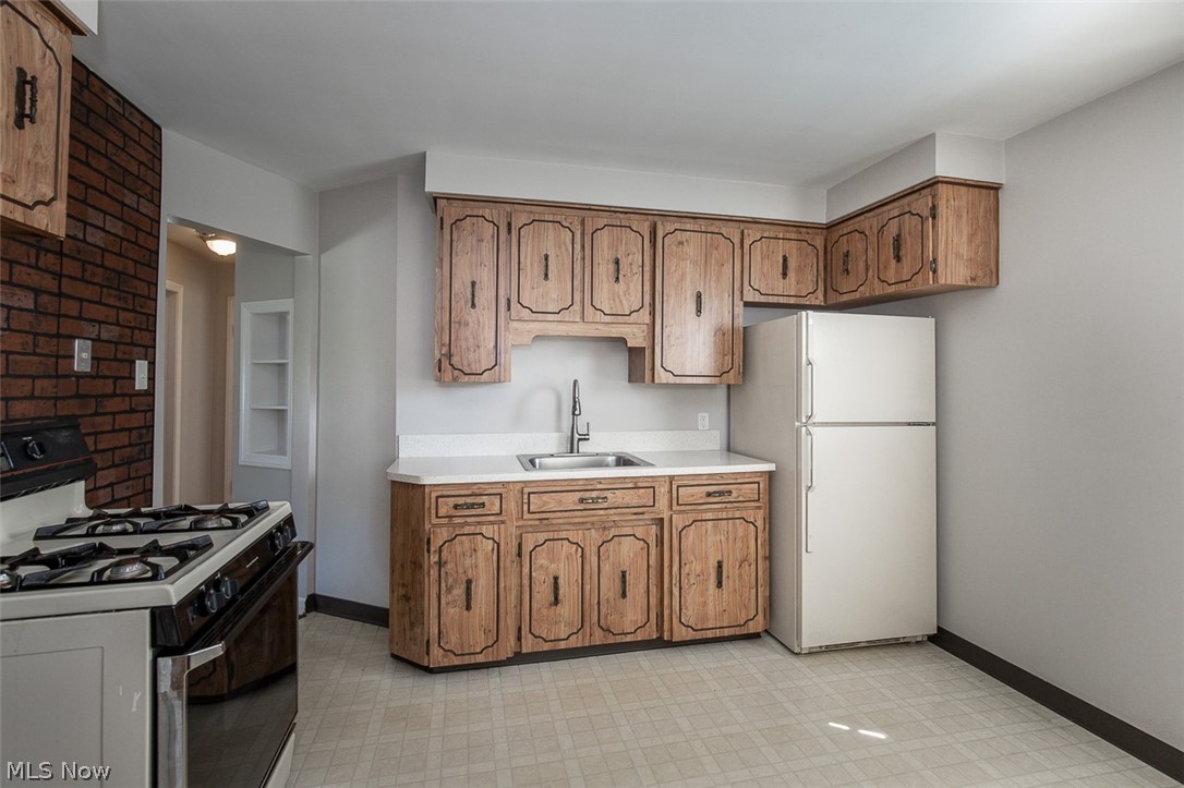 20770 Morris Avenue Euclid OH 44123