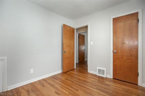 20770 Morris Avenue Euclid OH 44123