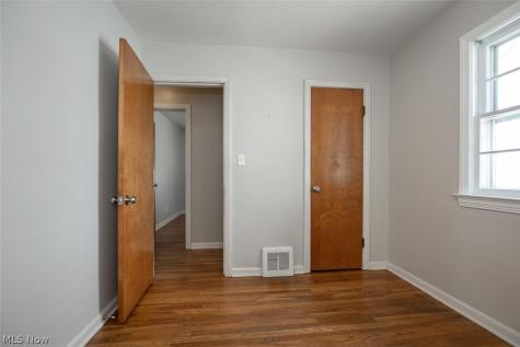 20770 Morris Avenue Euclid OH 44123