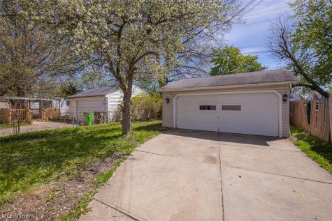 20770 Morris Avenue Euclid OH 44123