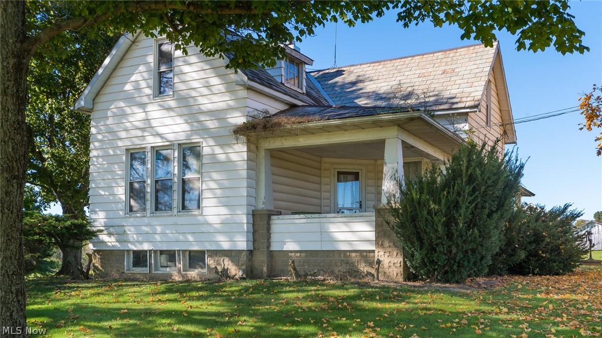17791 Leatherwood Road Salesville OH 43778