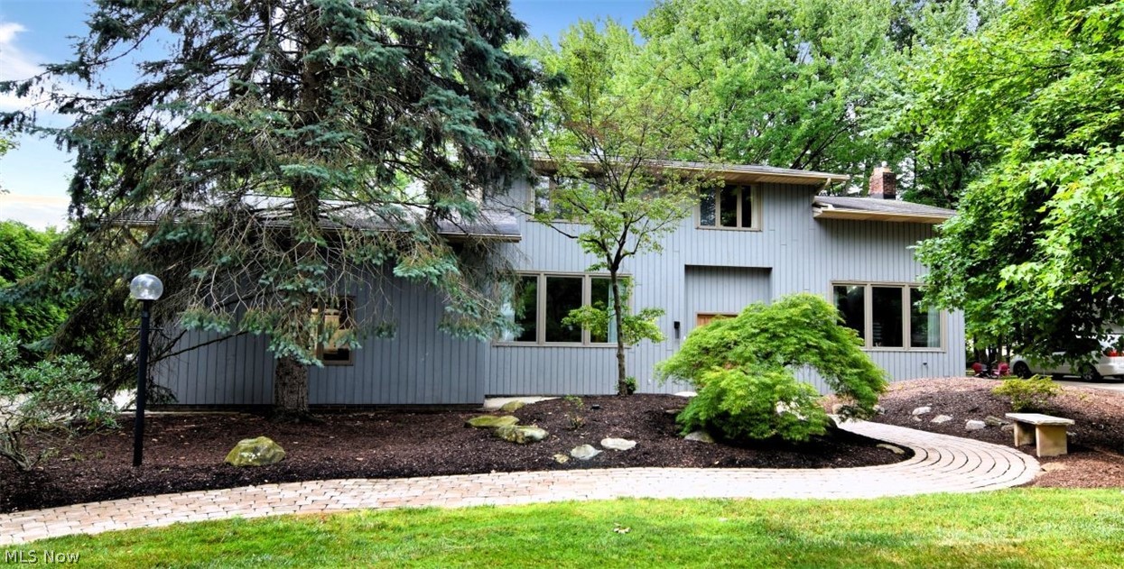 Mayfield Village OH, 6490 Foxboro Drive