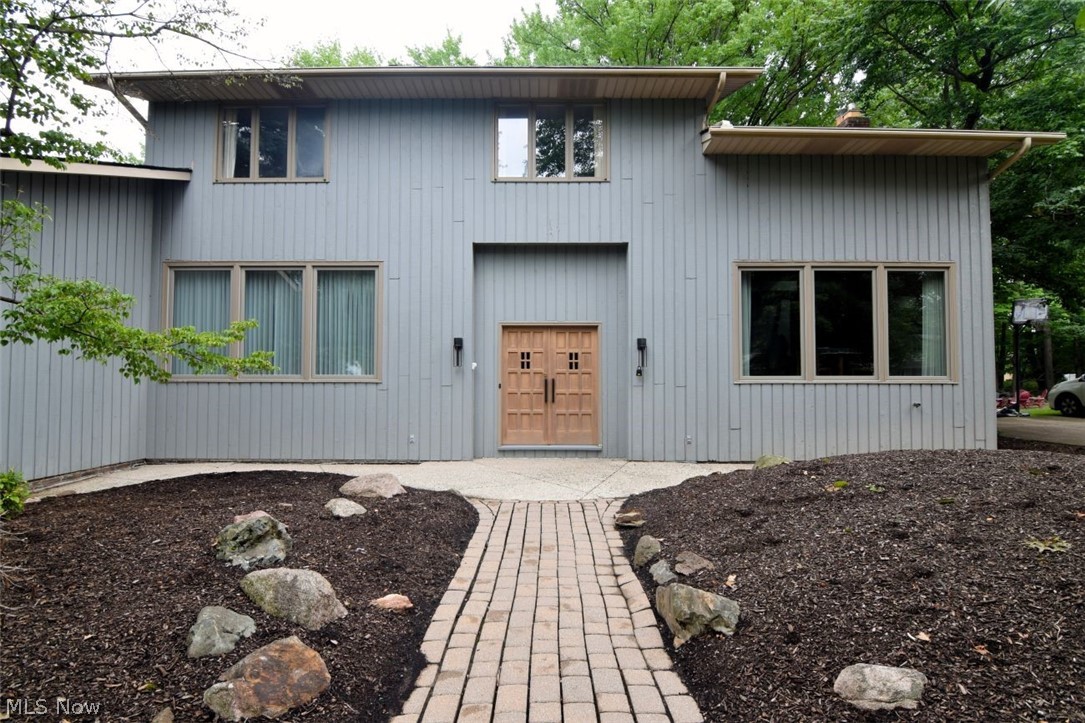 6490 Foxboro Drive Mayfield Village OH 44143