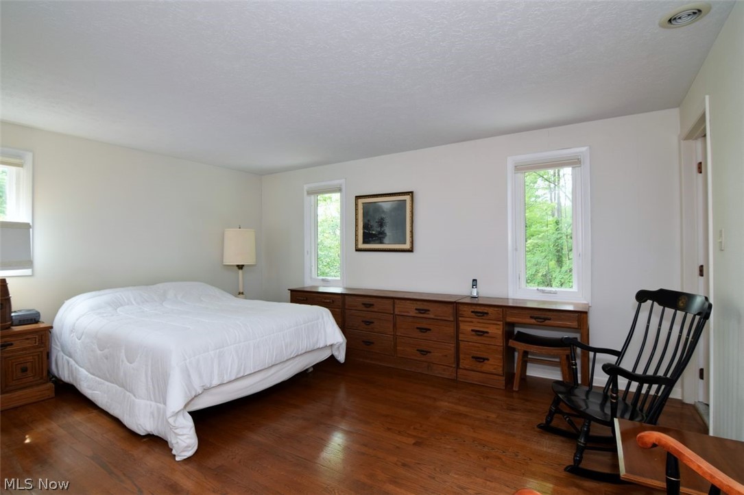 6490 Foxboro Drive Mayfield Village OH 44143