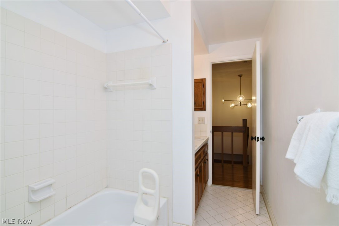 6490 Foxboro Drive Mayfield Village OH 44143