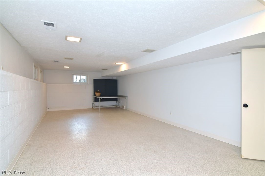 6490 Foxboro Drive Mayfield Village OH 44143