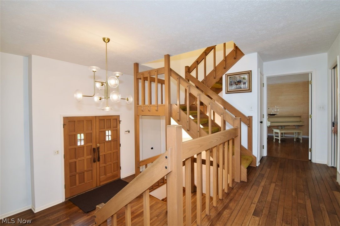 6490 Foxboro Drive Mayfield Village OH 44143