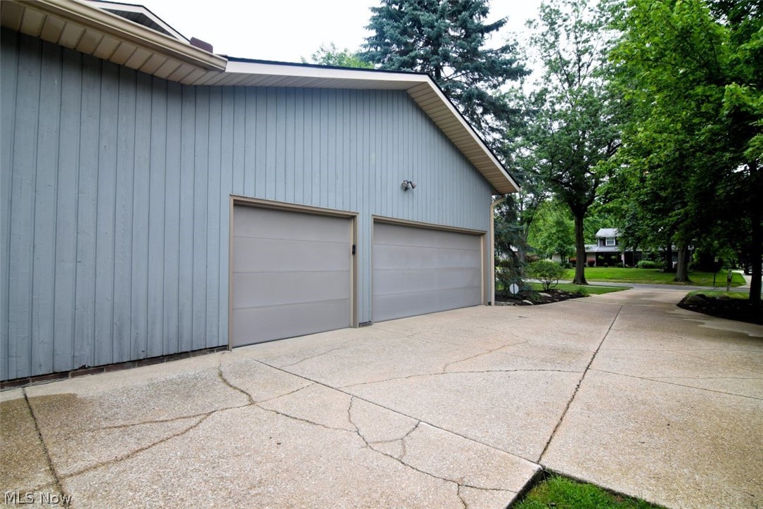 6490 Foxboro Drive Mayfield Village OH 44143