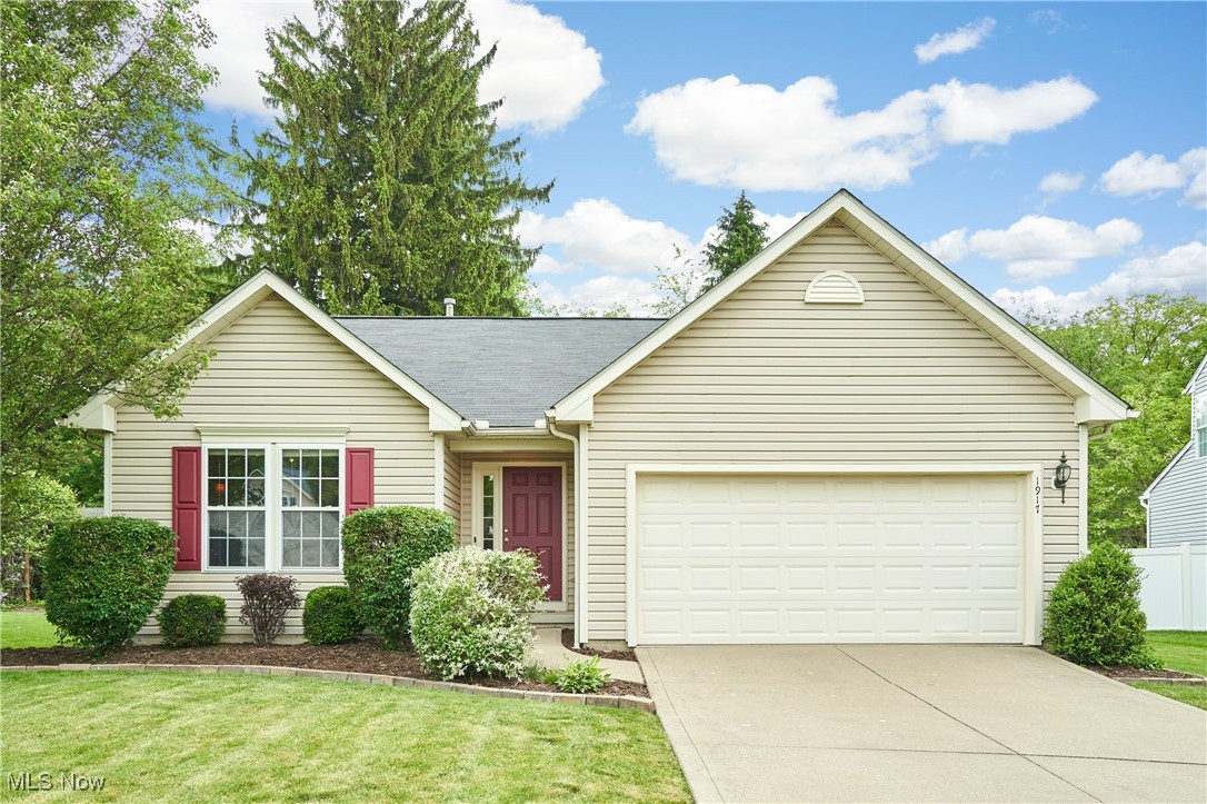 1917 Northgate Circle Akron OH 44320