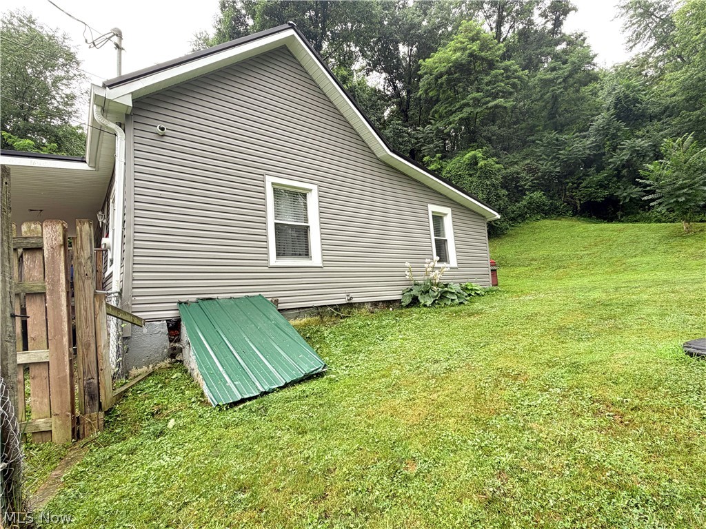 349 Fishers Lane Zanesville OH 43701