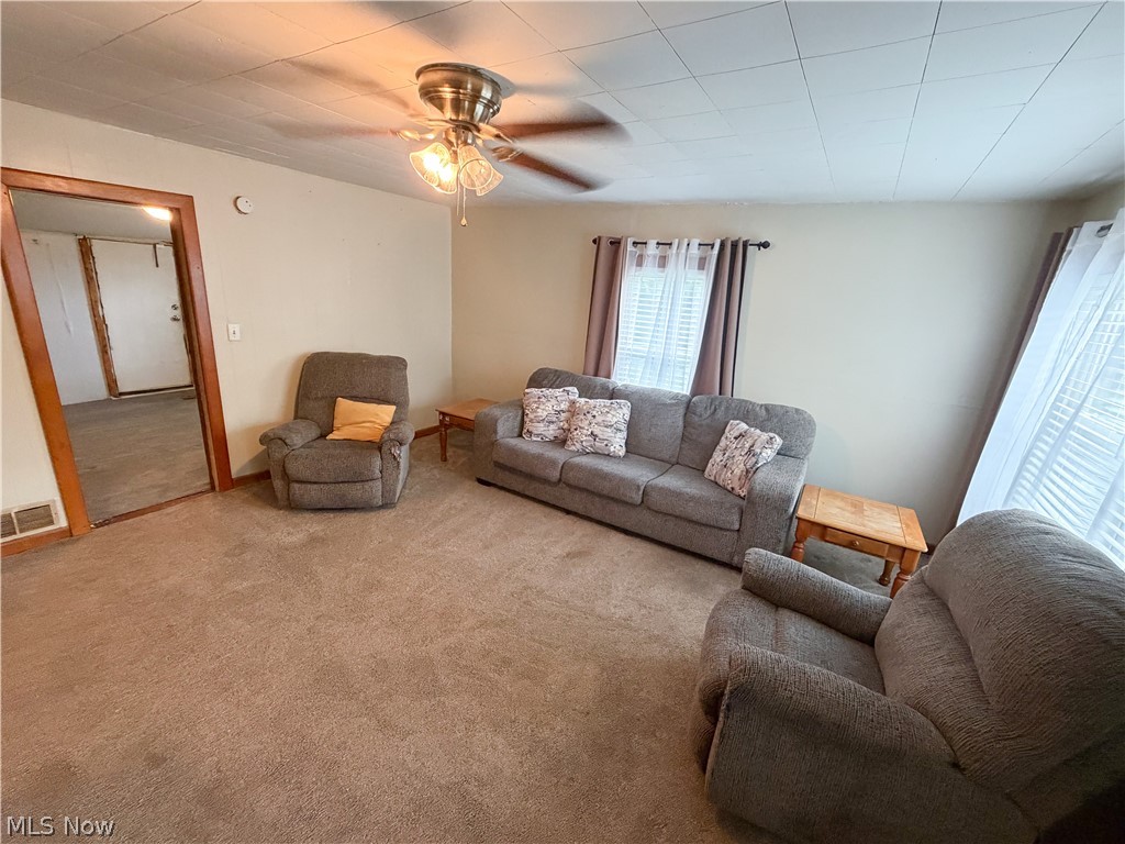349 Fishers Lane Zanesville OH 43701