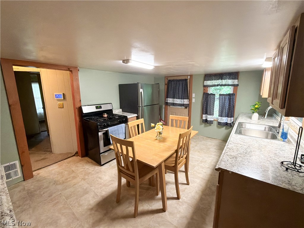 349 Fishers Lane Zanesville OH 43701