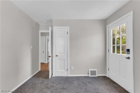 2411 Brookdale Avenue Parma OH 44134