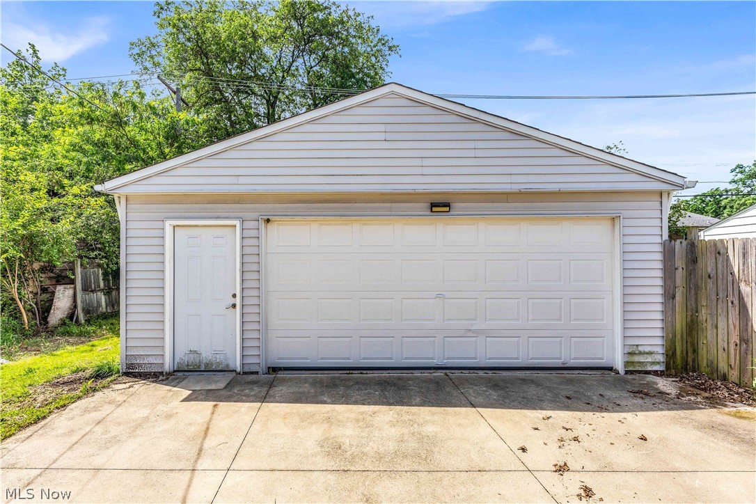 2411 Brookdale Avenue Parma OH 44134
