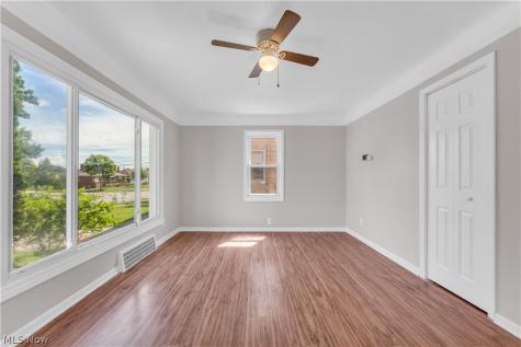 2411 Brookdale Avenue Parma OH 44134