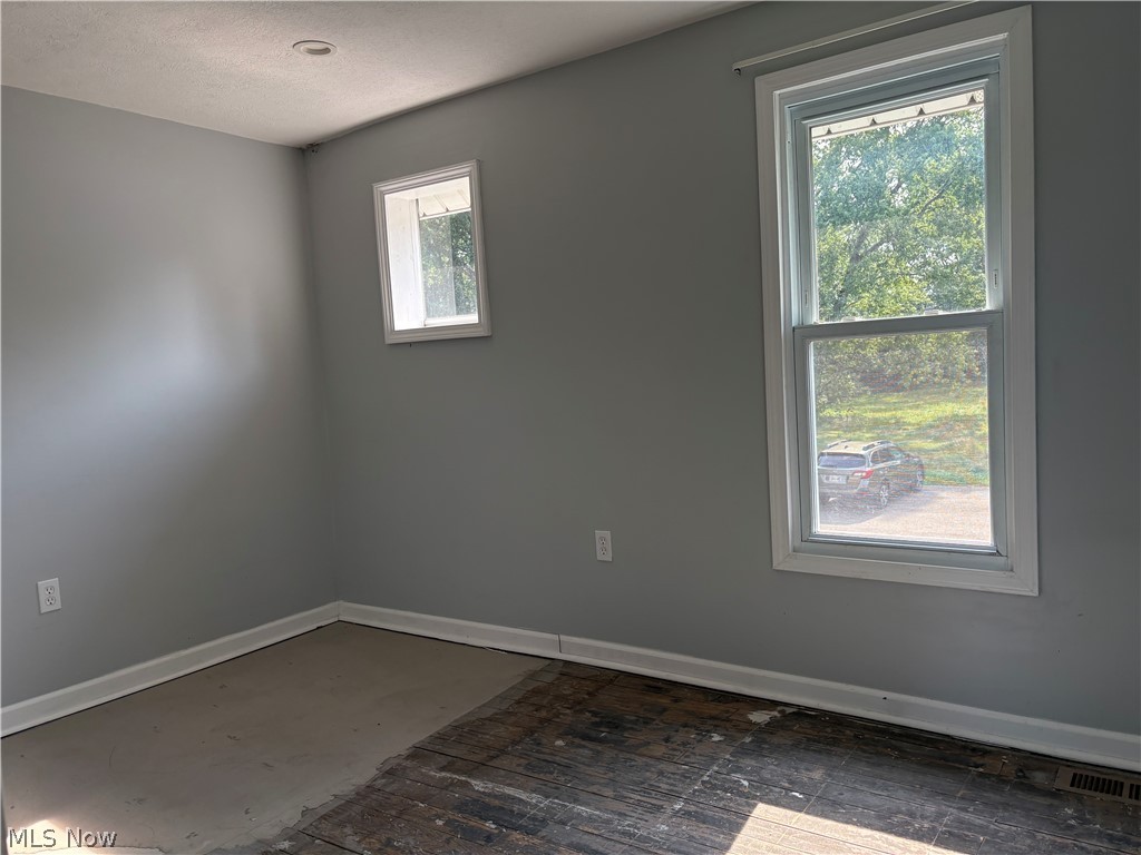 8307 Cleveland Avenue NW Canton OH 44720